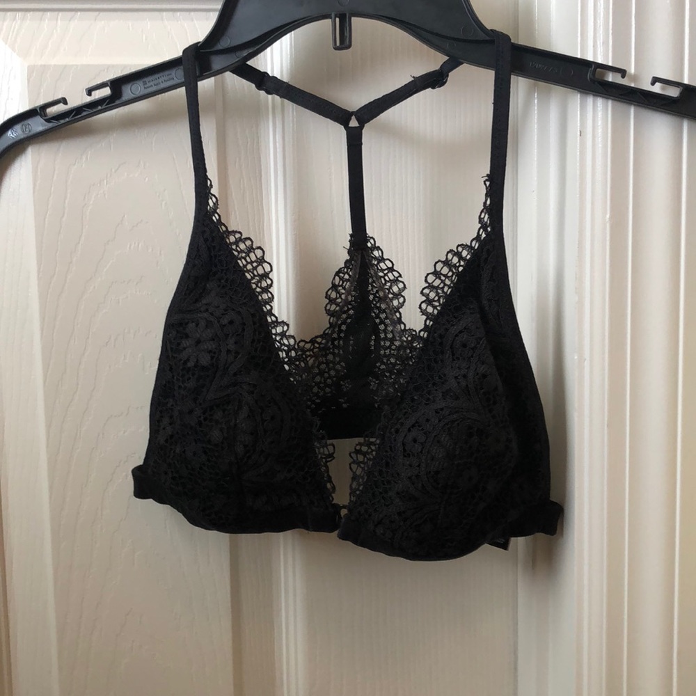 Victoria’s Secret lace bralette